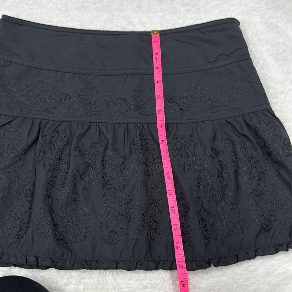 Le Chateau Black Bubble Mini Skirt Ruched Casual - Picture 8 of 8